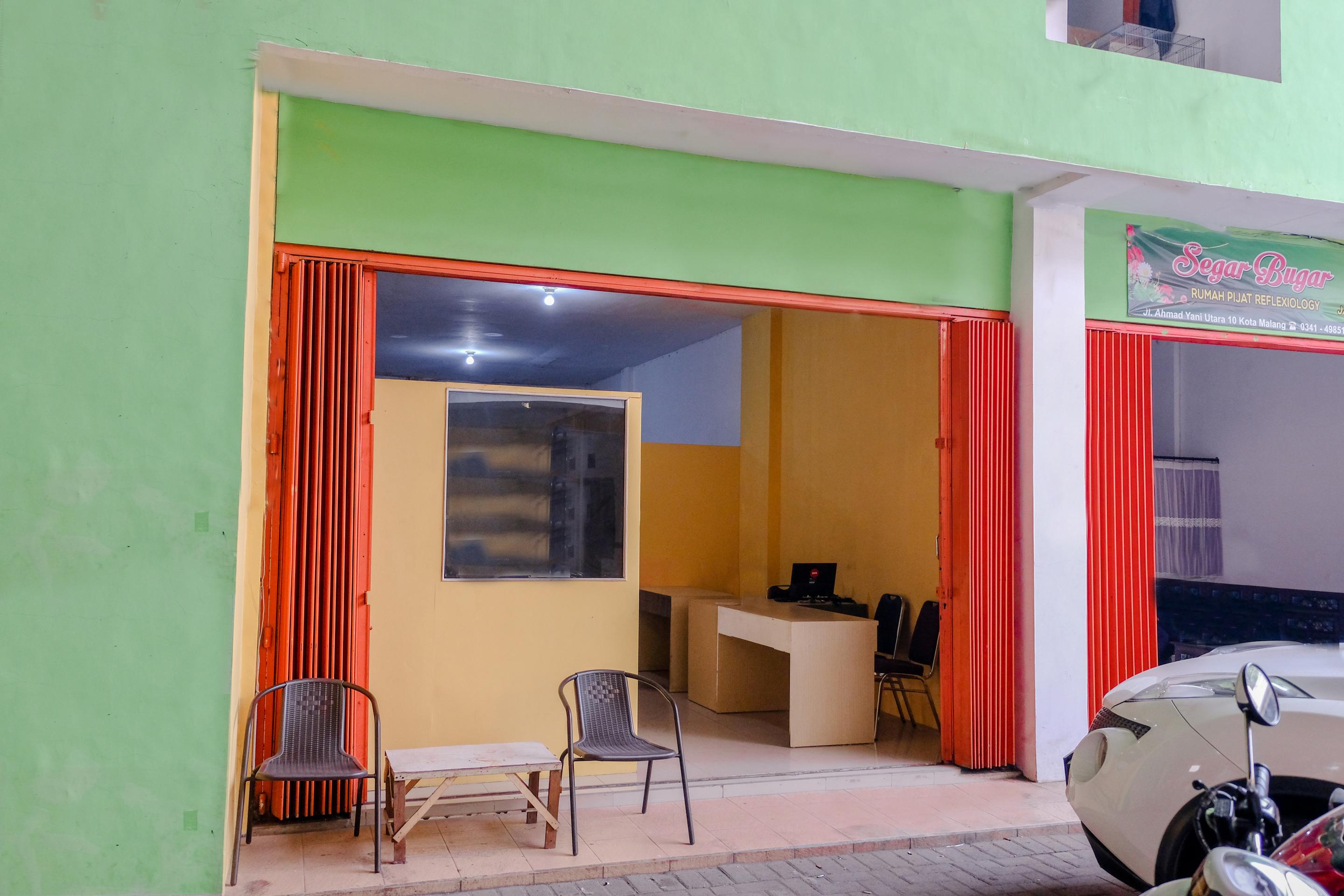 Reddoorz Near Flyover Arjosari Malang Exterior photo